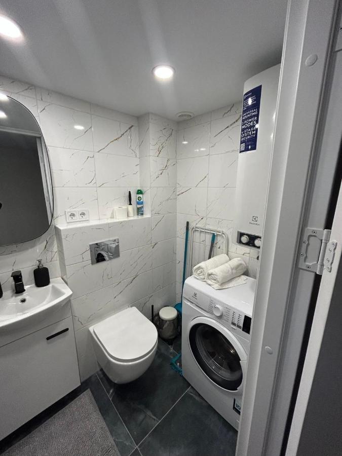 וילנה Stylish&Cozy Loft Zuvedra Near City Center מראה חיצוני תמונה